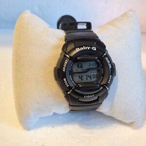Casio G Shock Baby G nearly NWOT condition